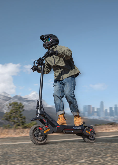 ENGWE Y700 Foldable Electric Scooter